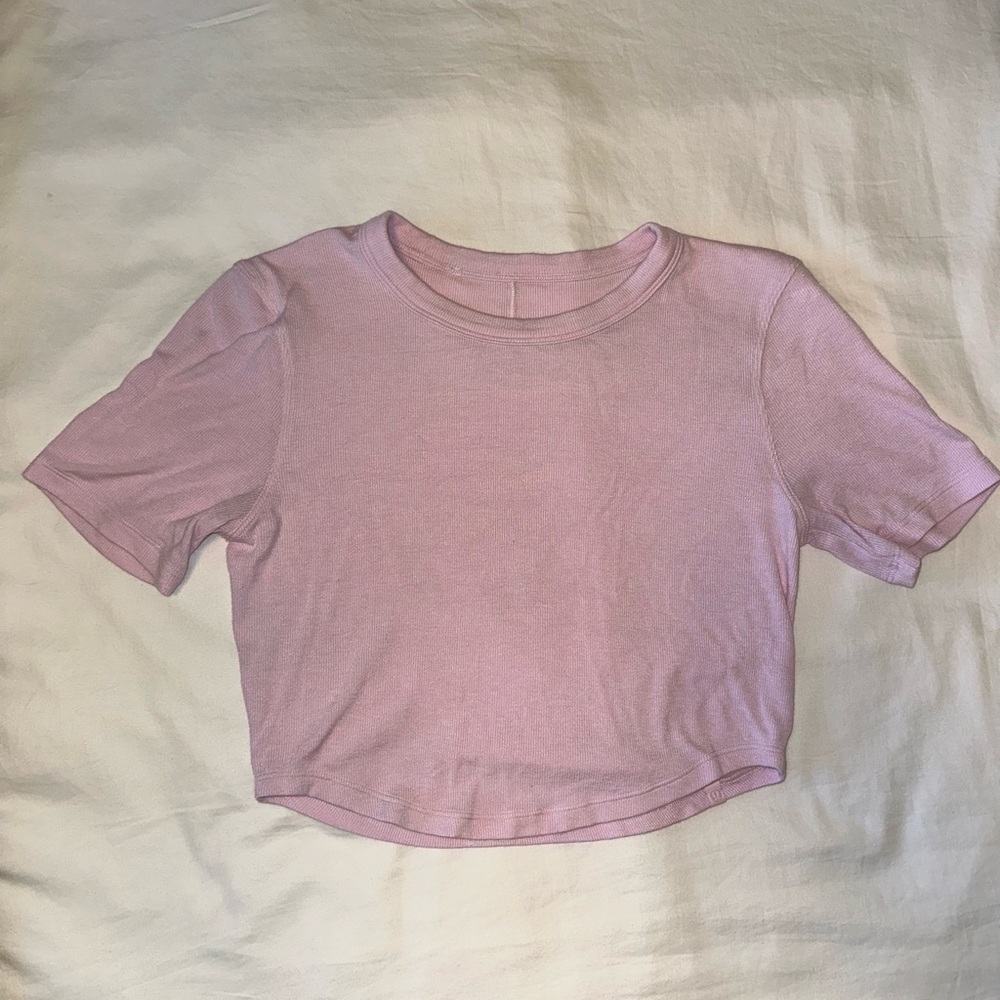 Lululemon Hold Tight Crop T-Shirt Size 8
